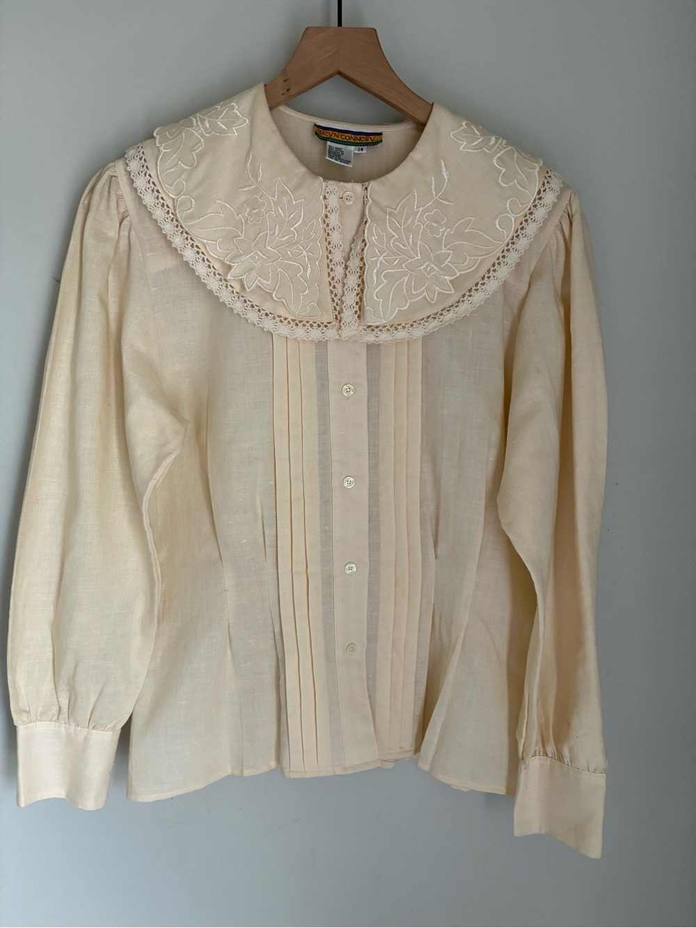 Bryn Connelly Coquette Cottage Pleated Long Sleeve Top Blouse Size 14 - Picture 2 of 9